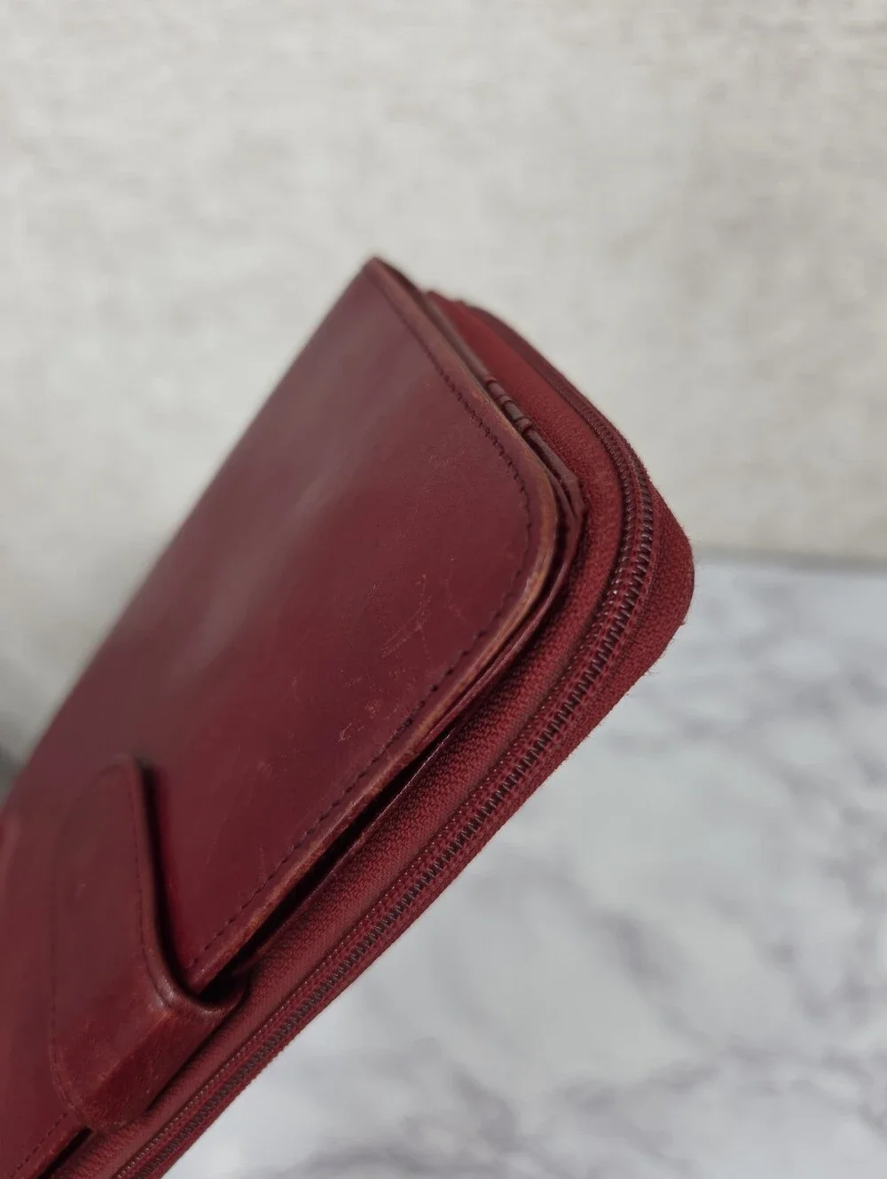 Wilson's Red Leather Passport Holder and Wallet Large Size Vintage Y2K